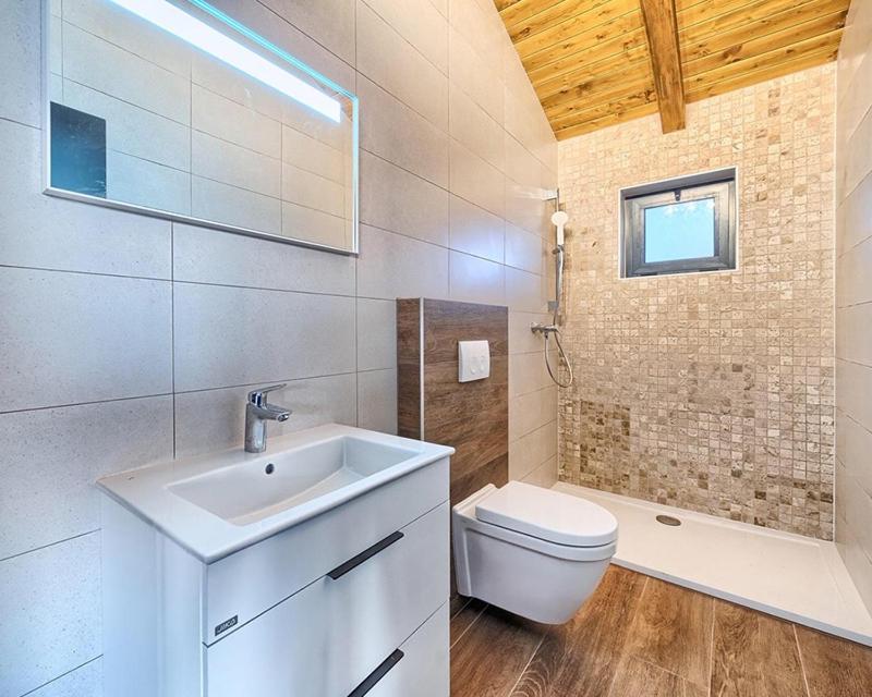 Golden Haven Luxe Bungalow Resort Murter Eksteriør billede