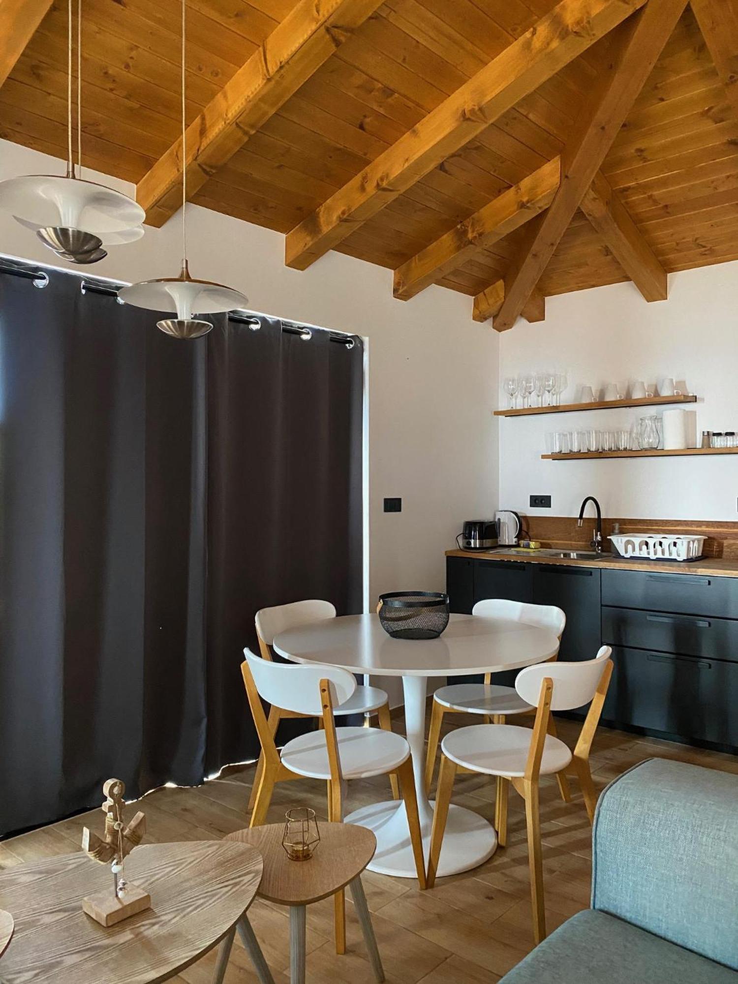 Golden Haven Luxe Bungalow Resort Murter Eksteriør billede