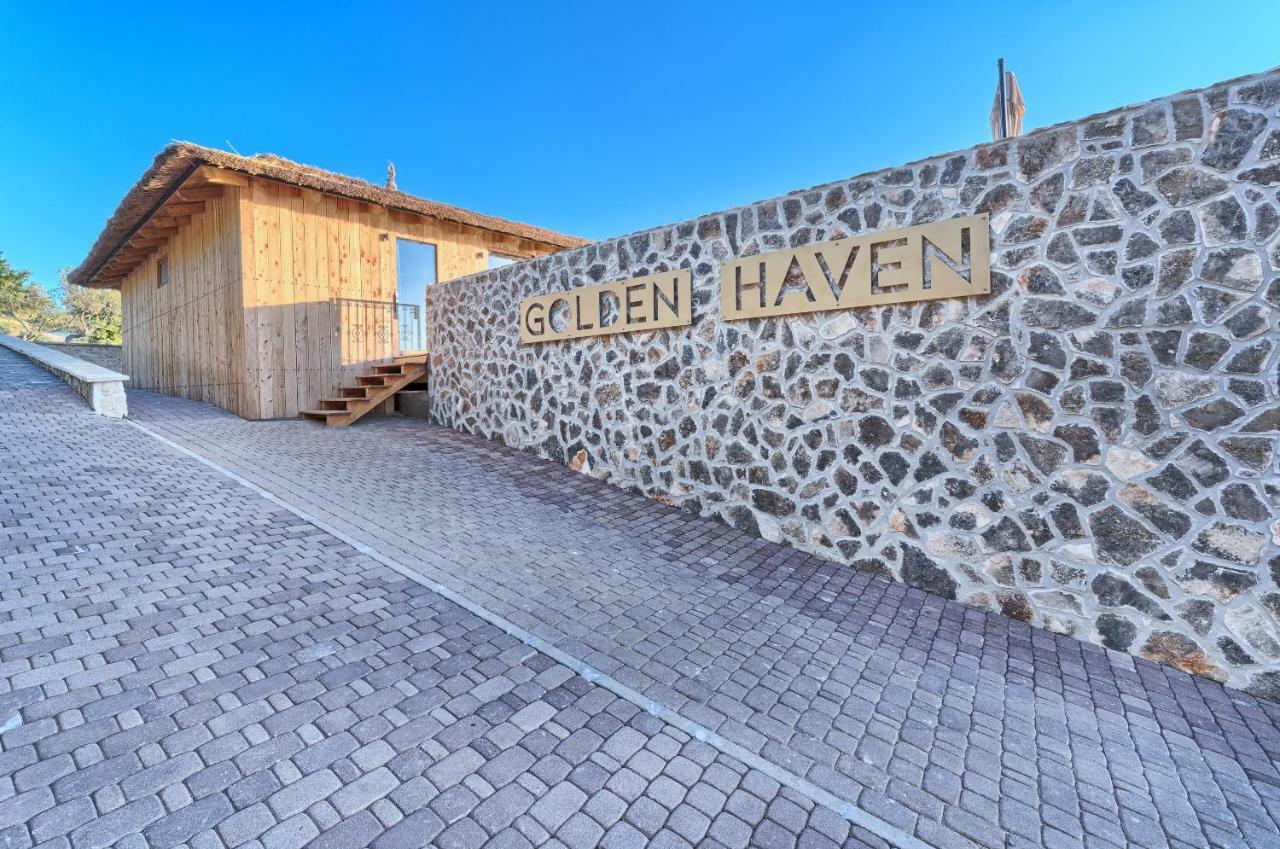 Golden Haven Luxe Bungalow Resort Murter Eksteriør billede